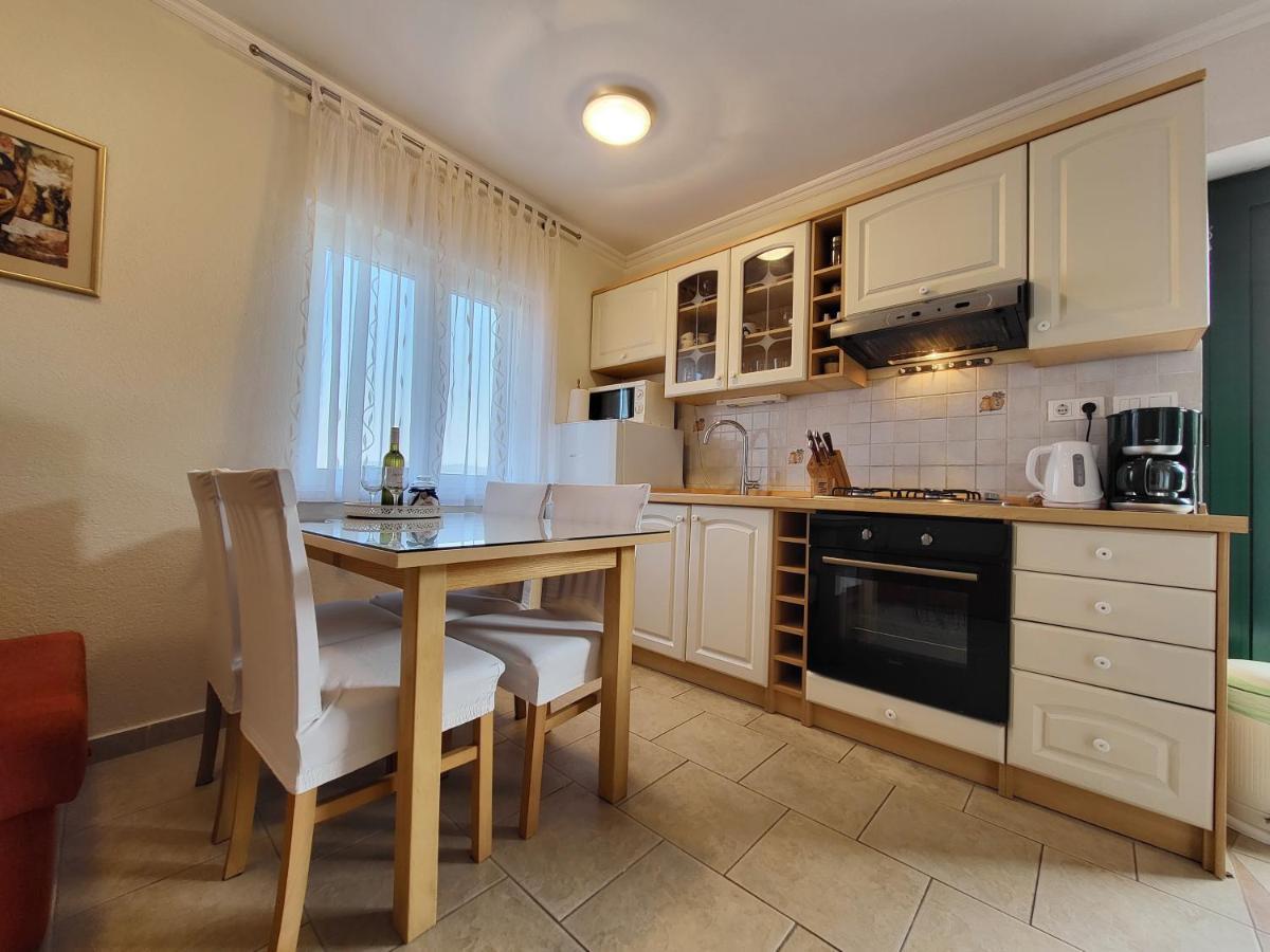 Holiday Home Duje Mali Iž Dış mekan fotoğraf